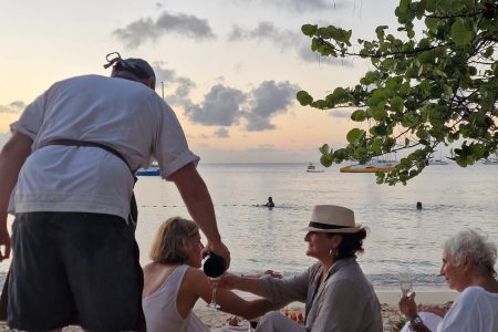 Barbecue sur la plage On the Beach *Entre amis BBQ